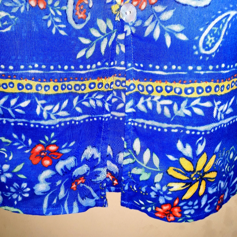Bohemian Style Blouse - Picture 2 of 11